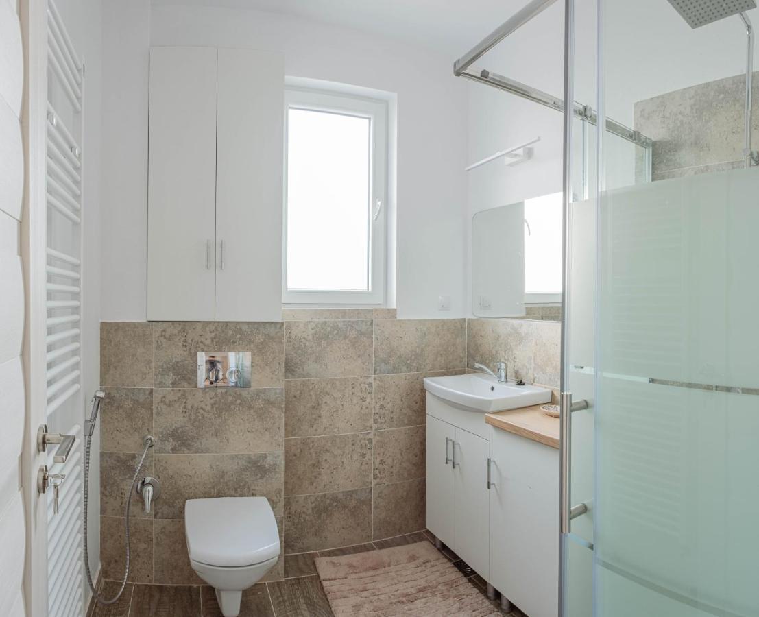 Solomon Apartments Ap 3 Sîngeorgiu de Mureş Dış mekan fotoğraf